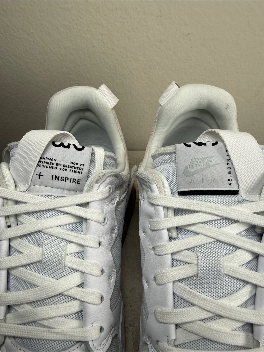 Jordan modern white